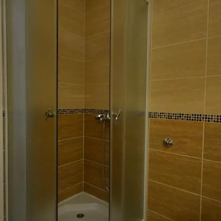 Nia Lux Apartment